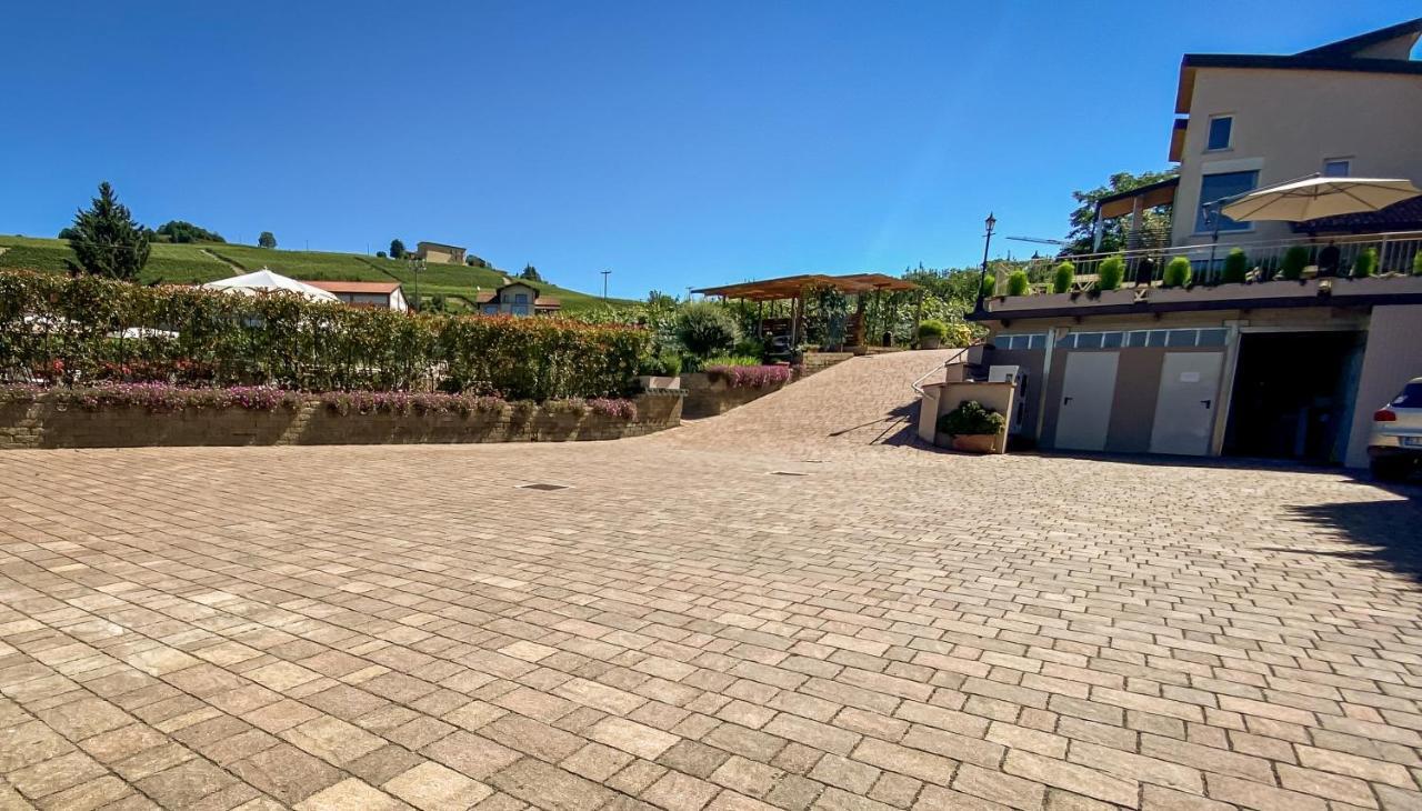 La Rosa Gialla Bio Apartments & Rooms Barolo Luaran gambar