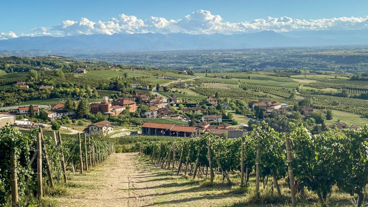 La Rosa Gialla Bio Apartments & Rooms Barolo Luaran gambar