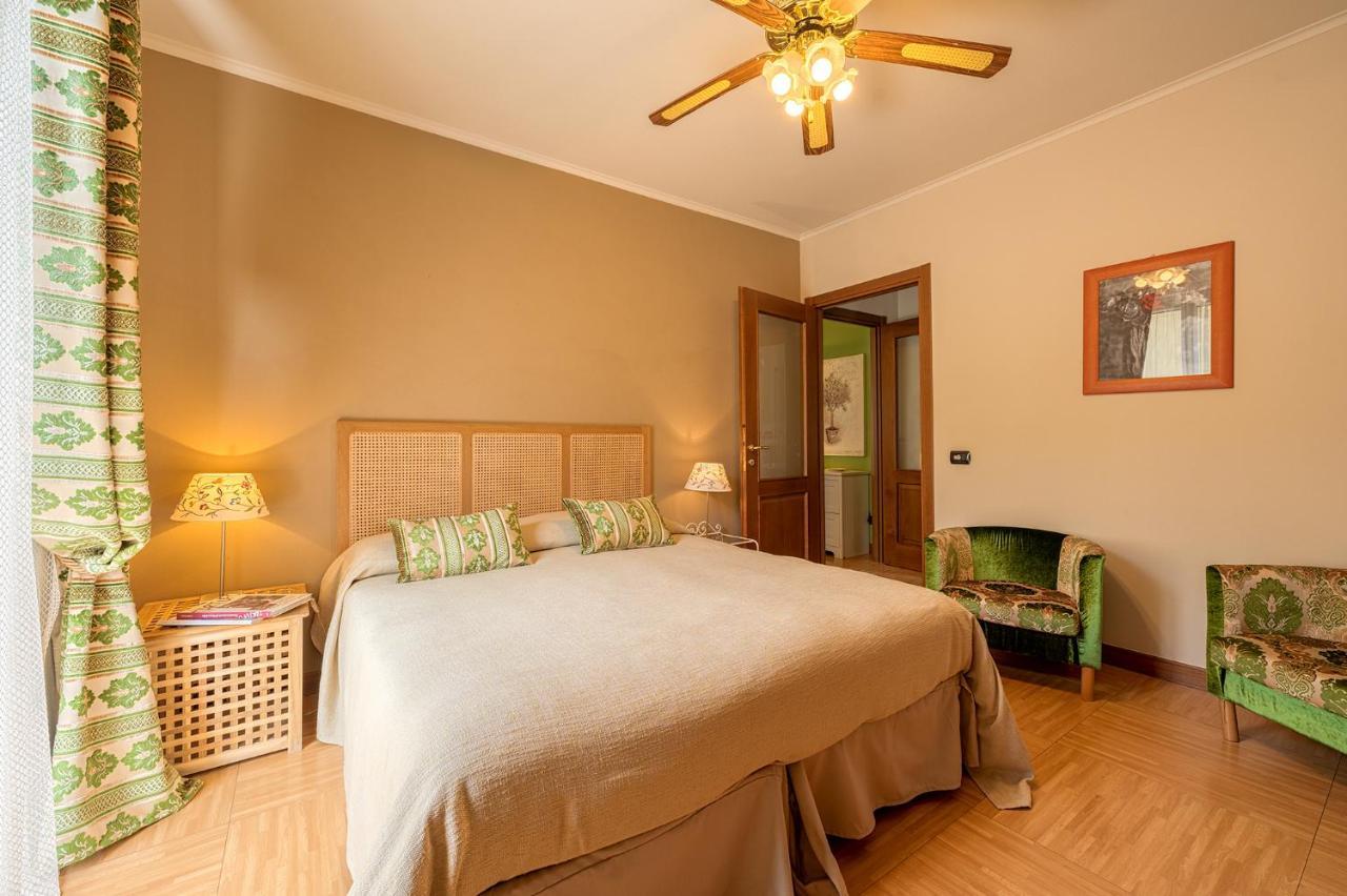 La Rosa Gialla Bio Apartments & Rooms Barolo Luaran gambar