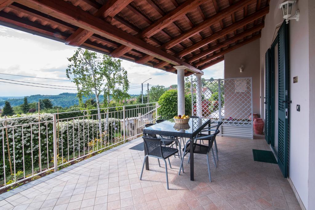La Rosa Gialla Bio Apartments & Rooms Barolo Luaran gambar
